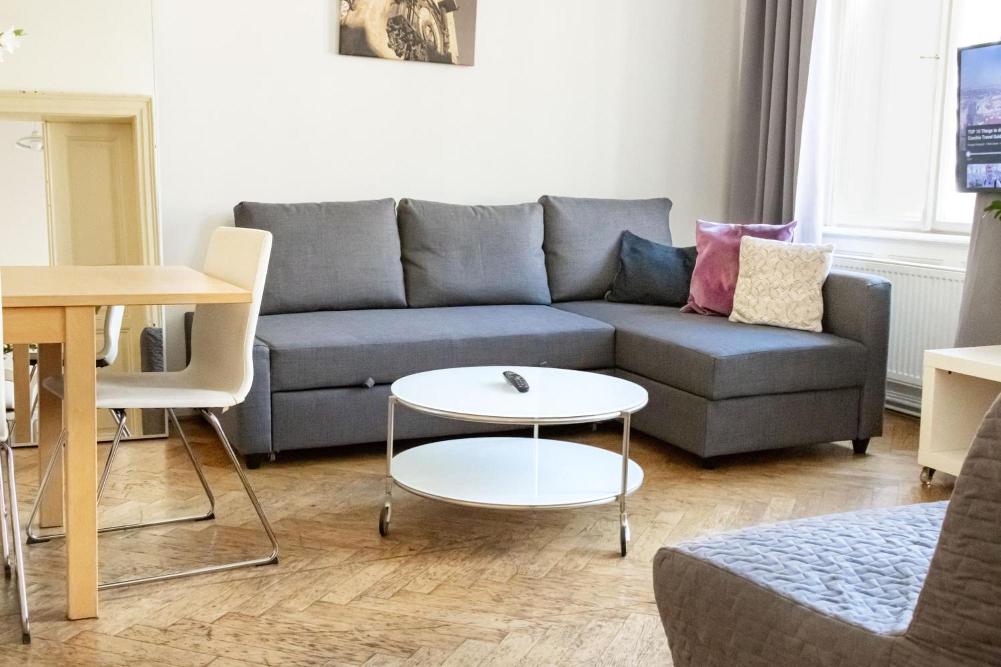 Apartments In Mala Strana - 10 Minutes From Charles Bridge Prag Eksteriør billede