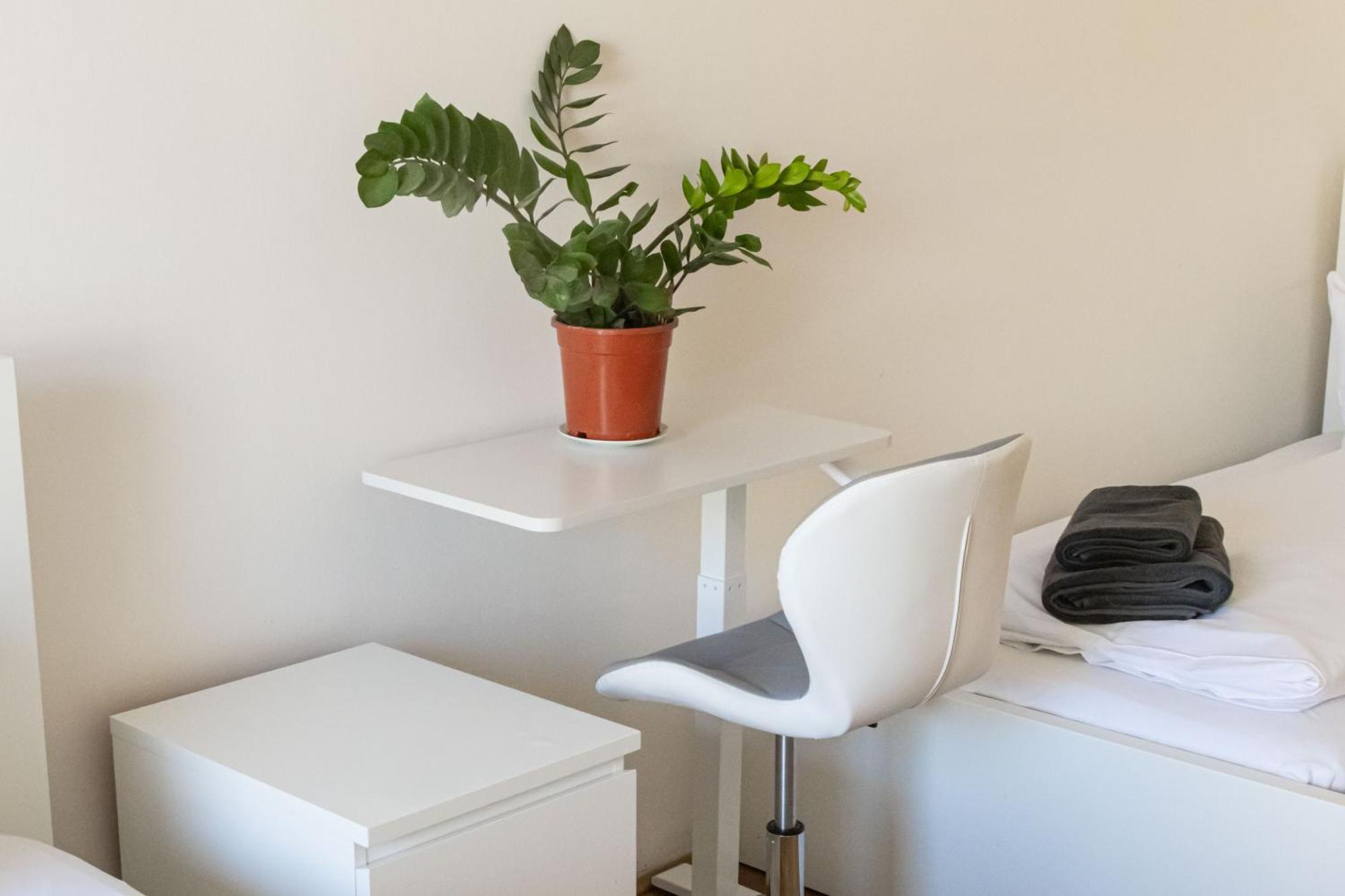 Apartments In Mala Strana - 10 Minutes From Charles Bridge Prag Eksteriør billede