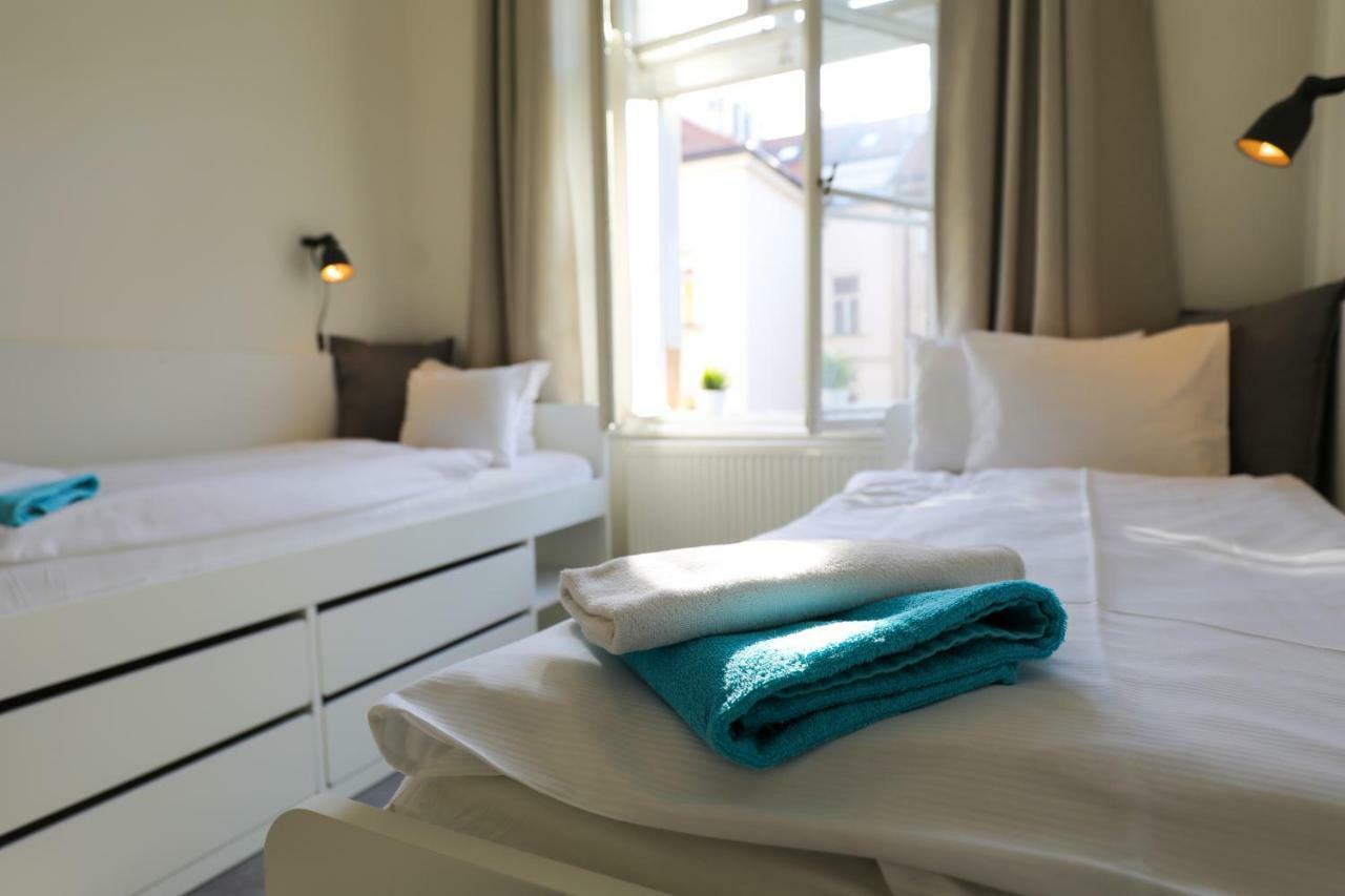 Apartments In Mala Strana - 10 Minutes From Charles Bridge Prag Eksteriør billede